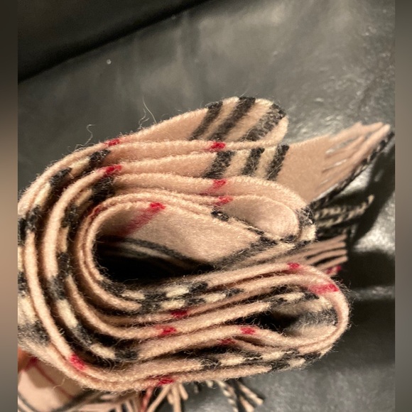 Burberry London authentic 80” long scarf cashmere England classic print - Picture 11 of 16